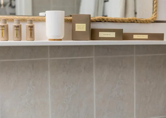 37 2 Heaven * Naxos City